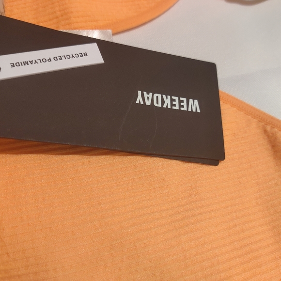 Bra - Picture 2 of 4